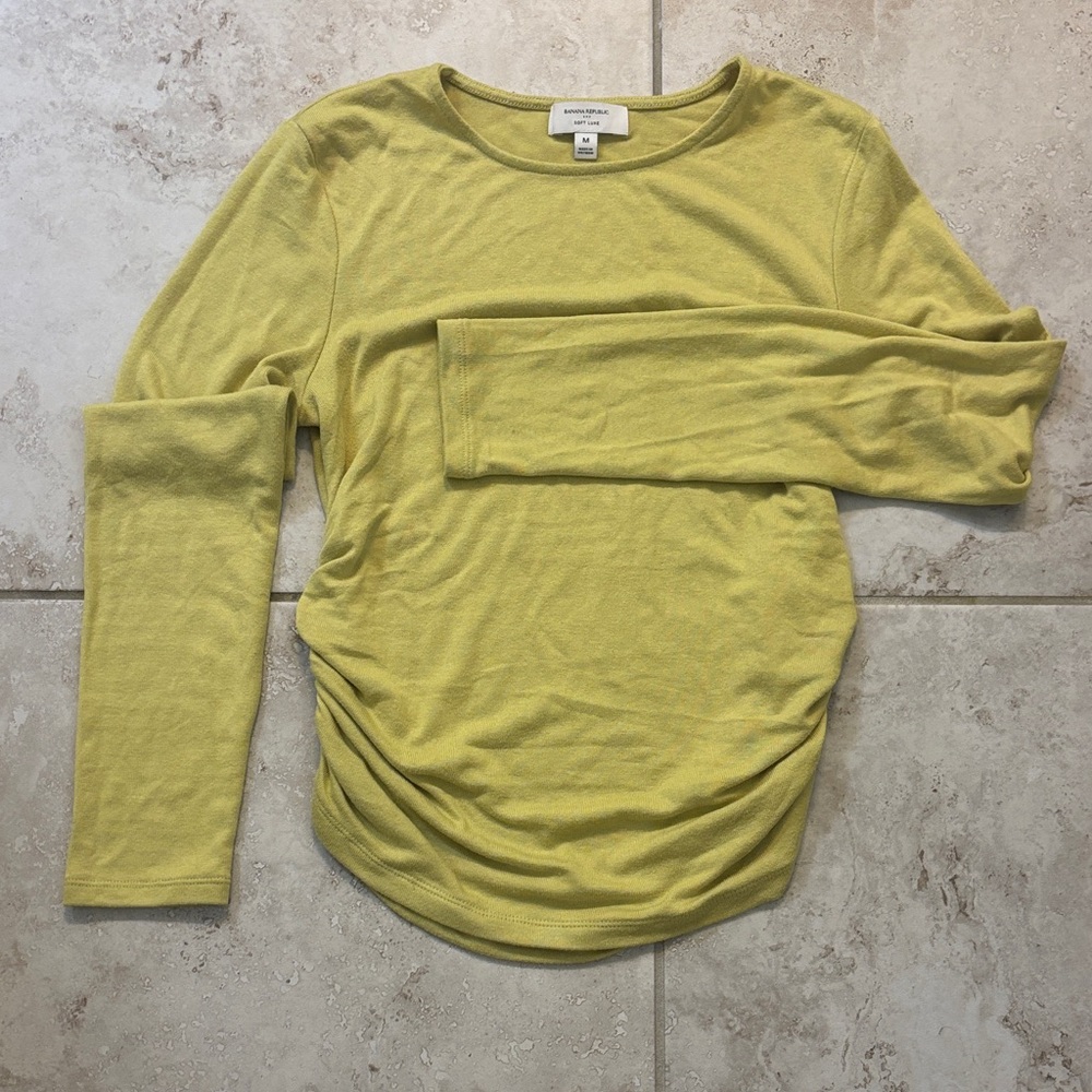 Banana Republic Lime/Lemon Long-Sleeve Crew Neck